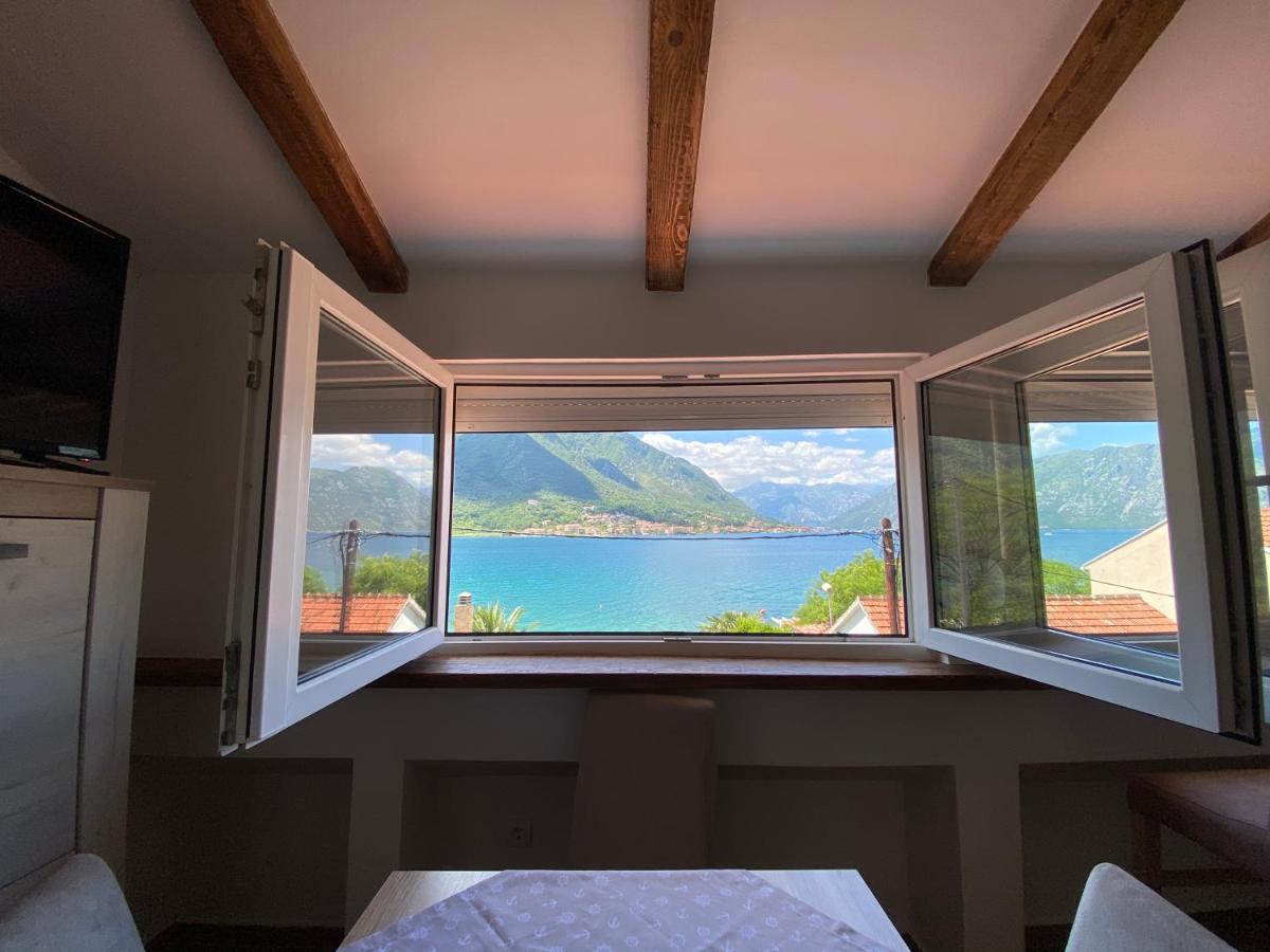 Sunny Bay Apartments Kotor Buitenkant foto